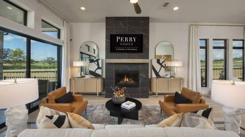 The Colony 60' · Chef-Inspired Kitchen with Double-Island Prep Space