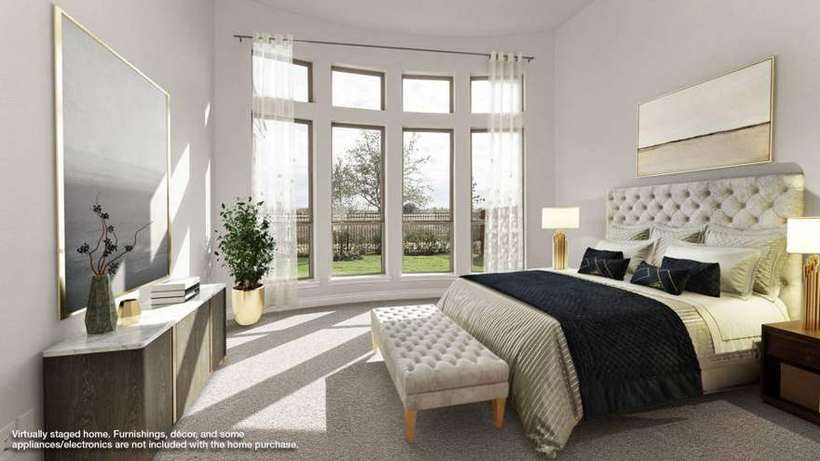 Design 3095W · First-Floor Primary Retreat & Spa Bathroom